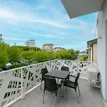 Adele Apartman *